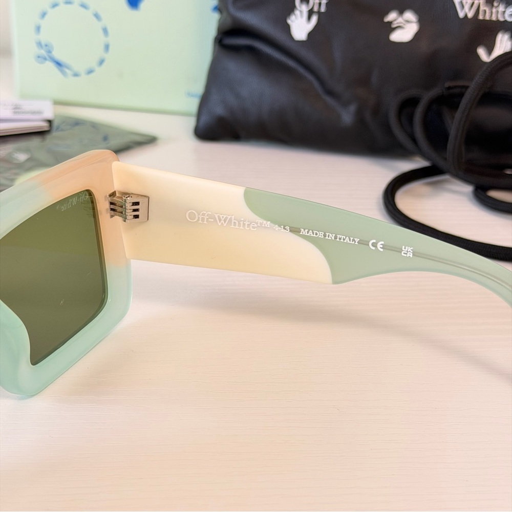 New! Off-White Mint and Beige Sunglasses, OERI069 5955, Authentic - Picture 9 of 9